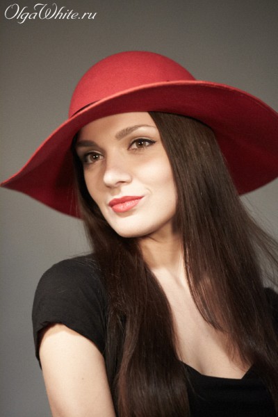 Красная широкополая шляпа фетровая купить Спб