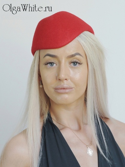 Красная фетровая женская шляпка пилотка купить